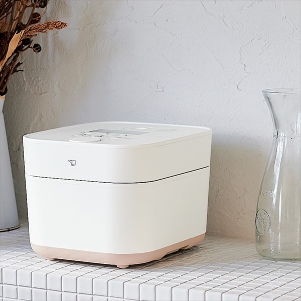 �ۈ�IH���уW���[�bSTAN.